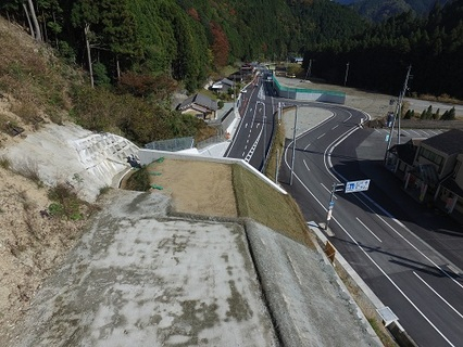 一般国道309号 丹生バイパス道路改良工事（取付道路工）（防災・安全交付金事業（南部・東部））