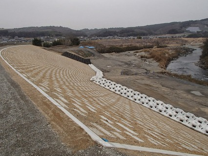 紀の川　防災・安全社会資本整備交付金事業（広域河川）工事