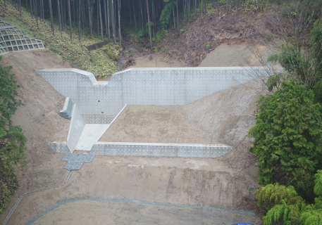 山田Ｂ沢 砂防堰堤工事（防災・安全交付金事業（重点・砂防）（南部・東部））