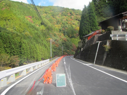 主要地方道高野天川線庵住工区舗装工事