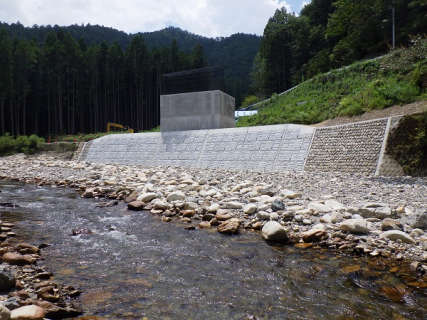 一般県道上池原下桑原線深瀬工区（仮称）深瀬1号橋橋梁下部工事