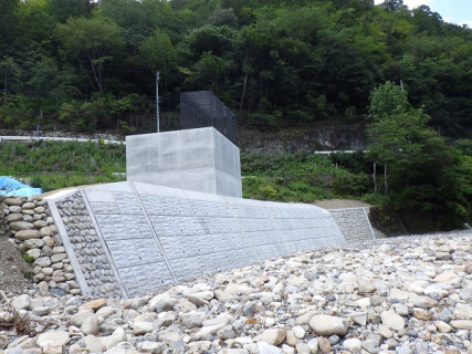 一般県道上池原下桑原線深瀬工区（仮称）深瀬1号橋橋梁下部工事