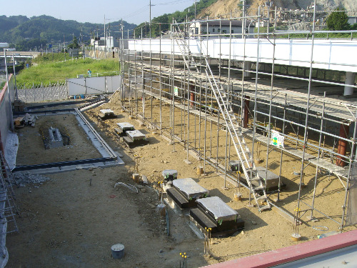 2010904_7.JPG