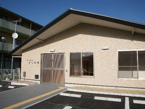 2010909_8.jpg