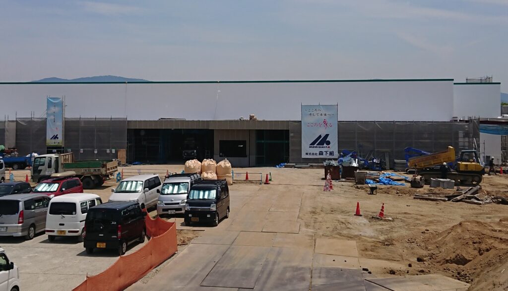 内部工事作業中