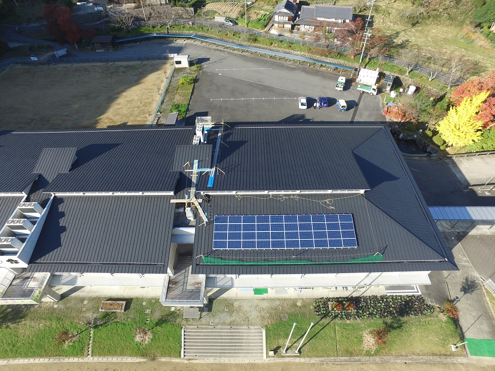 吉野中学校太陽光発電設備設置工事