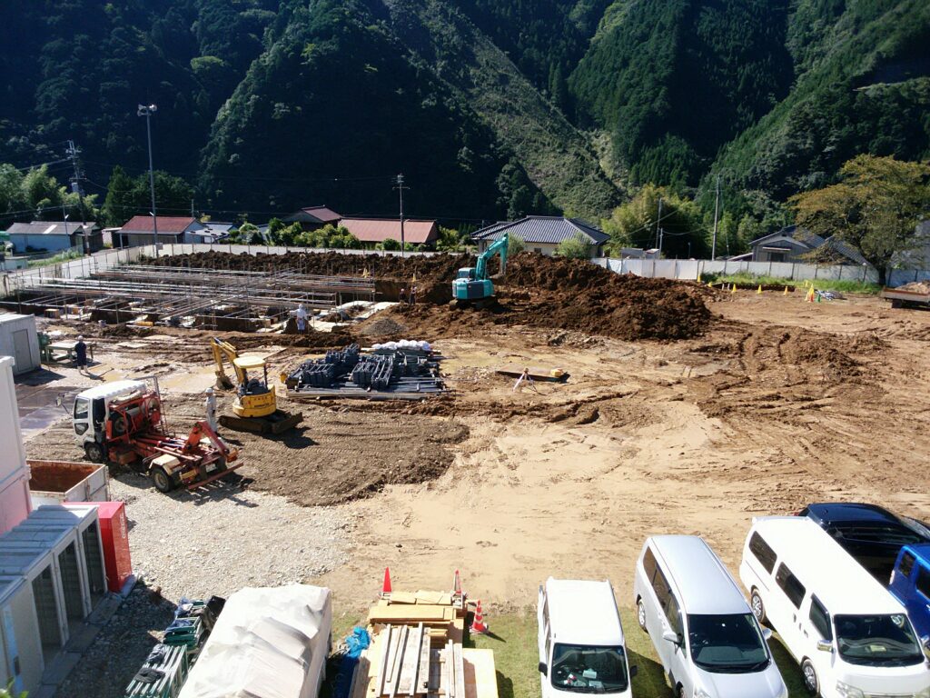 工事着手しました
