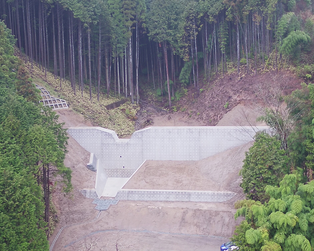 山田Ｂ沢 砂防堰堤工事（防災・安全交付金事業（重点・砂防）（南部・東部））